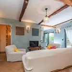 Seaside House Cizici, Krk - 23987 度假居 *